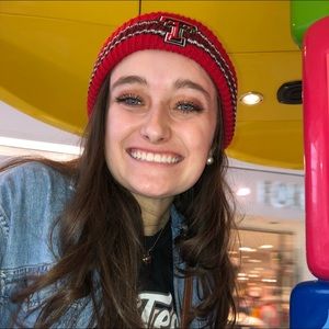 Meet your Posher, Audrey